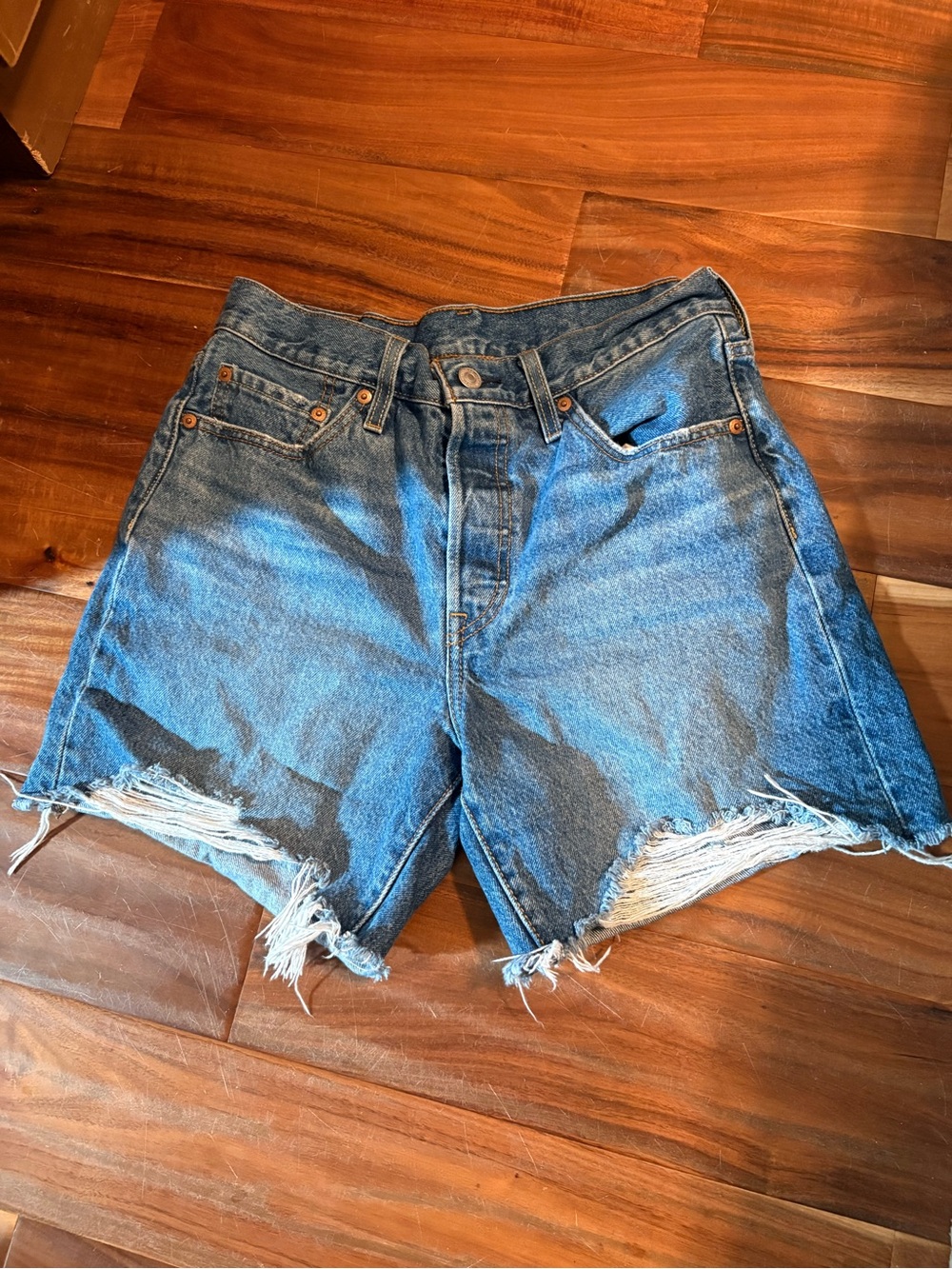 Levi’s 501 Cutoff Denim Shorts Size 28 Distressed Bermuda High Rise (1492)
